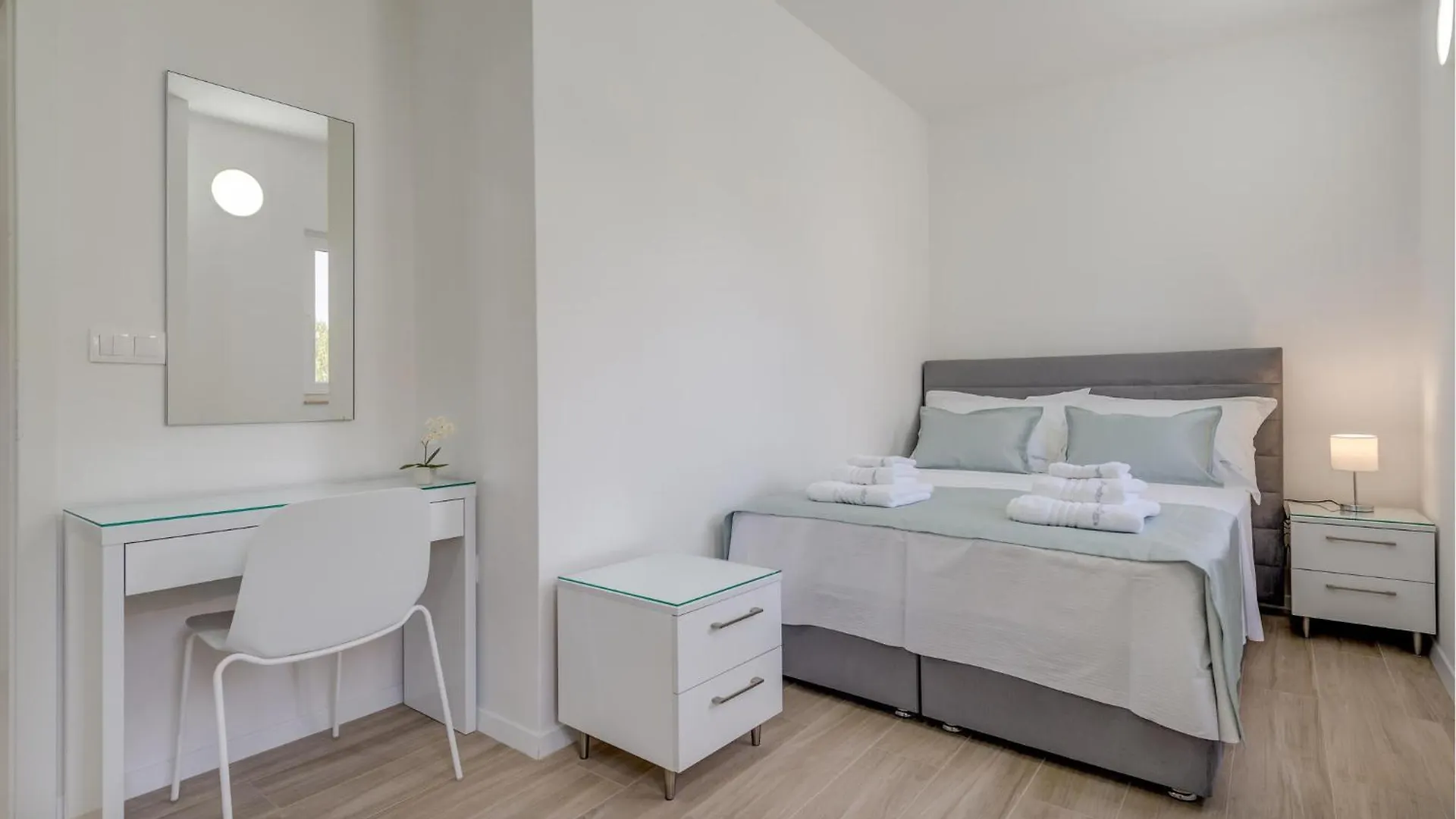 Nice Apartment In Trogir With Wifi